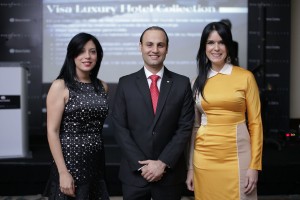 Foto 4 - Cesarina Durán, Livingstone Mirabal y Sarah Viñas.