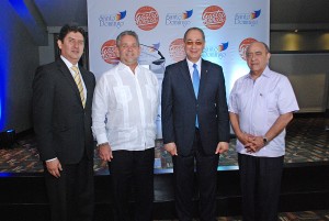 DSC_1346- Arvey Benavides, Roberto Henriquez, Luis Felipe Aquino y Quiterio Cedeño